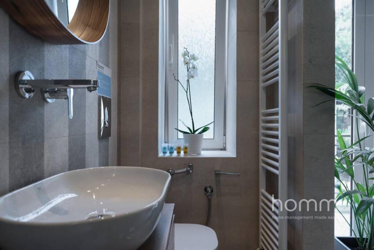 Renovated Homm Apartment In Lycabettus, Pitanis Str Athens Ngoại thất bức ảnh